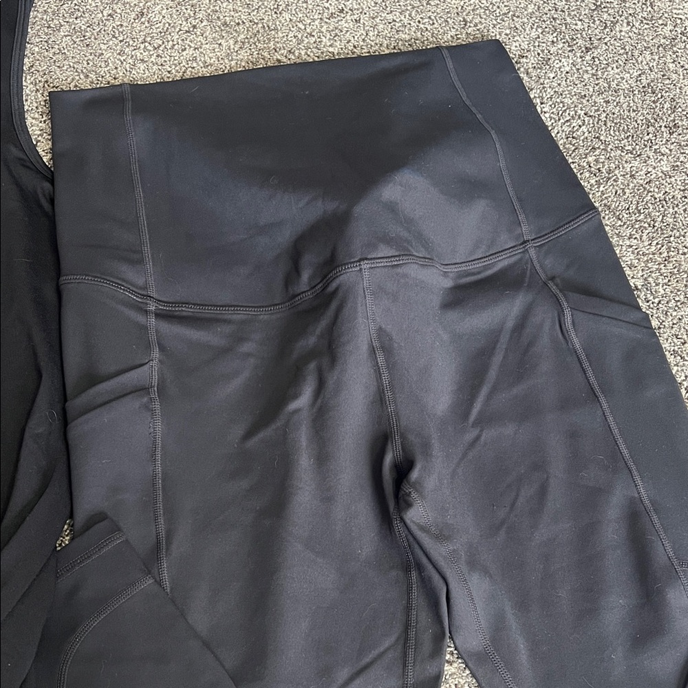 Fabletics Black Maternity Tank & Leggings Set, Medium, NWT - Picture 5 of 5